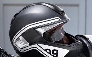 BMW’s New ” Google Glass ” like technology for Motorcycles Riders.