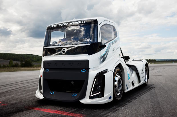 Volvo’s Iron Knight Sets World Records