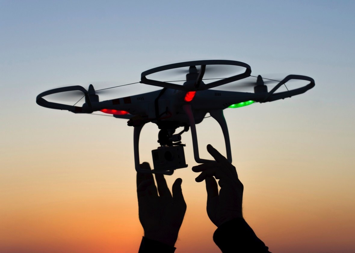 Drones Get Clever by Stealing Data from PC’s through its Blinking Lights