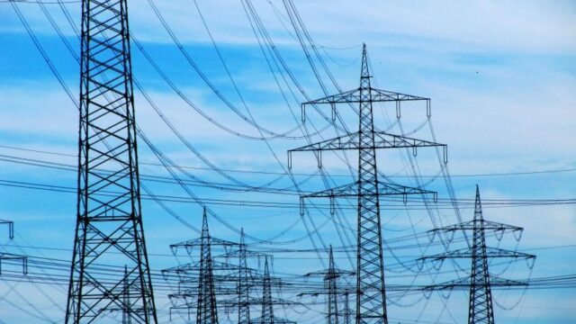 The Change of The Power Grid, Thanks to Elon