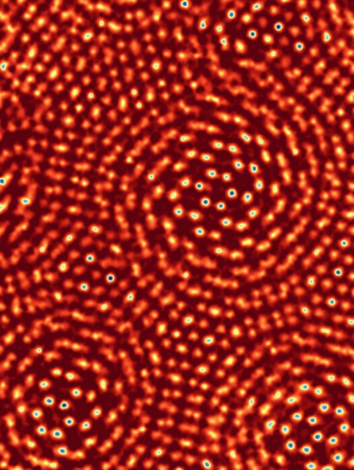 Electron microscope detector achieves record resolution