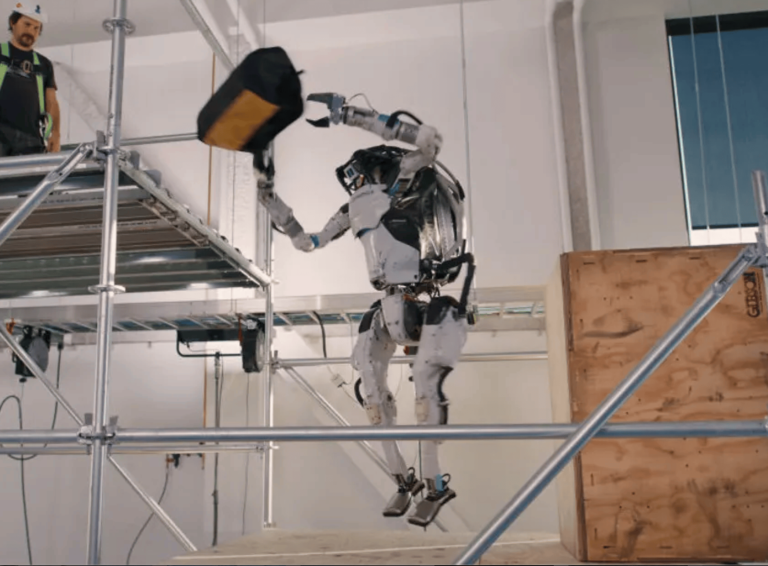 Watch the Boston Dynamics Atlas Robot Grab and Throw Just Like a Human!