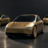 Tesla Robotaxi AI Dodges Waymo, Avride: 2 Clips [2026]
